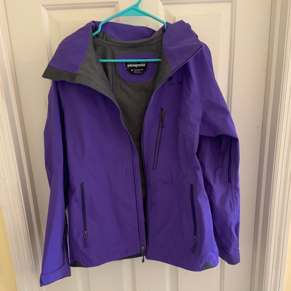 Rain jacket